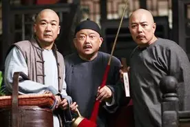 和珅见了皇上称“奴才”，纪晓岚称“臣”，这一称谓有什么讲究？