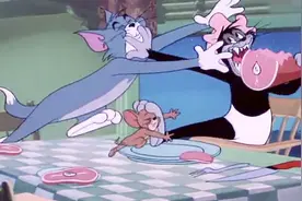 猫和老鼠：黑猫假装小宝宝，骗肉肉吃，这段真的是让人爆笑视频封面