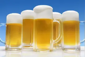 喝剩下的啤酒可不要扔！它在家里还有大用处，赶快看看吧