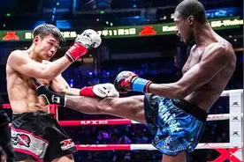 中国香港最励志拳王，曾为打拳怒减80斤，绝境上演经典逆袭视频封面