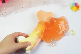 用厨房里食材制作假水，把毛绒玩具放上去都不粘，无胶水无硼砂视频封面