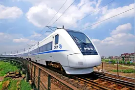 湖北迎来一新城际铁路：预计明年通车，沿途这个城市将成最大赢家视频封面