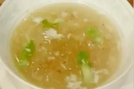 我国古代八珍之一：上汤鱼翅羹的做法，汤汁醇厚，鱼翅爽滑