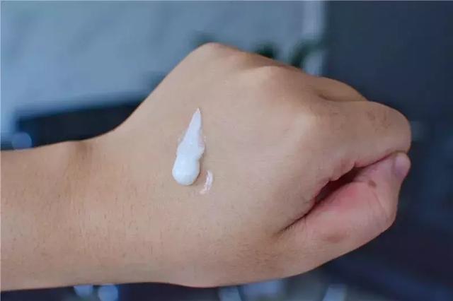 「测评」办公室仙女强烈安利！你的洗面奶买对了吗？