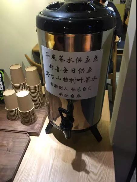 北京西单疯狂抄手 逛西单必吃美食攻略 北京西单疯狂抄手 逛西单必吃美食攻略