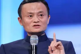 马云当年高考，数学老师说：你能及格，我的名字就倒过来写视频封面
