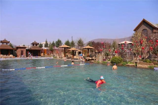 东阳温泉能起到精神减压,保健养生的作用让人的身心都充满活力在超大