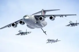 这一武器中国眼红了30年，如今西飞交出一份答卷，世界彻底哗然了视频封面
