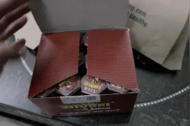 这就是传说中的印度神油？中国小哥特别声明，都是给朋友买的