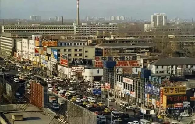 中介风云：左晖与姚劲波的百亿美金豪赌