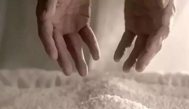 你的脸太脏了！这支“网红洗面奶”刷爆朋友圈，60秒让你彻底爱上洗脸！