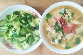 家常西红柿鸡蛋面片最简单的做法 省时省力 营养健康又美味视频封面