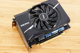 我们组装了个读取速度接近10GB每秒、2TB容量的SSD！视频封面