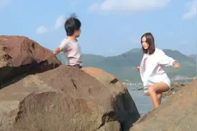 挺温柔的一个女孩子，突然间性情大变，竟然想要小朋友的命视频封面