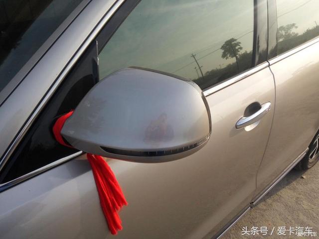 三厢车没兴趣，MPV又太长了，所以车主选择目标定在了这辆SUV上！