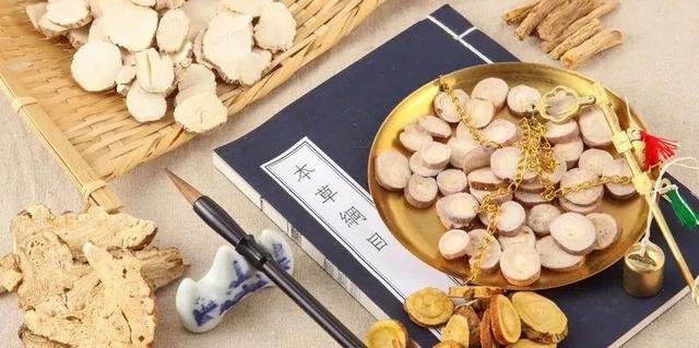 用它洗脸=敷面膜，素颜皮肤都好到惊人