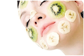 果酸治疗毛周角化症刷酸要慎重