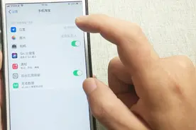 发现你手机上的某宝自动获取你的照片？教你设置一下，将其关闭视频封面