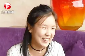 21岁美国女孩苦练中文 回国寻亲视频封面