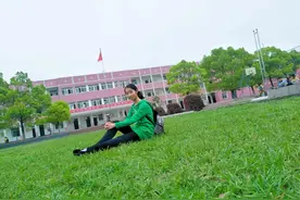 「悦读沮漳」慈化小学孙朝钰带你聆听心田上的百合花图片