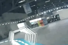 一镜到底｜第一视角带你体验穿越机冠军之路视频封面