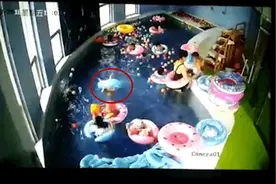 河北幼儿上早教游泳课溺水险丧命 家长欲索赔六十万视频封面