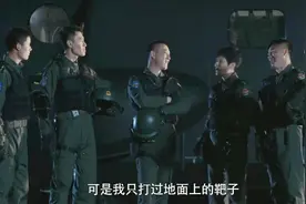 口香糖原来还有这功效啊，难道能缓解大战前的紧张心理，怎么都吃
