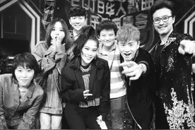站哥上线！张杰再晒摄影作品林俊杰张靓颖等出镜图片
