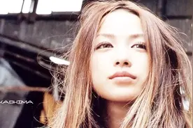 日本天后歌手中岛美嘉悲惨经历，耳朵聋了嗓子哑了还离婚了视频封面