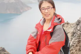 北京市陈经纶中学高中校区陈旭：二十二年的班级主心骨视频封面