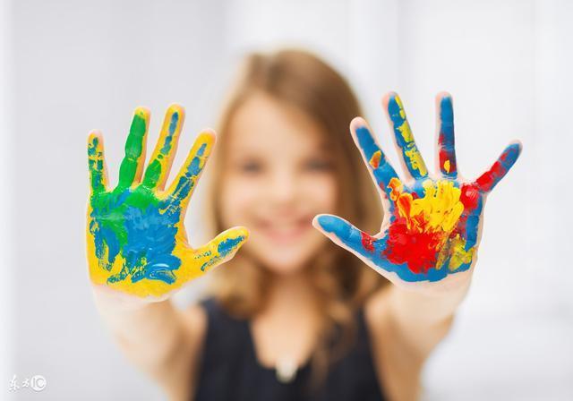 科学家40亿年以来首次合成包含六种碱基的生命体