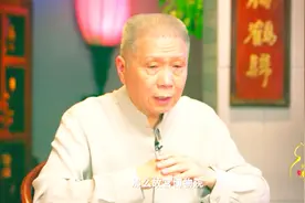 马未都：当年故宫博物院文物南迁，留在南京2800箱现在还没有开封视频封面