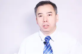 吞咽困难逃不过这4个原因，对照看看自己是什么原因！视频封面