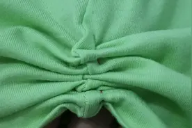 褶皱绣针法，T恤肥大太长改一下就能解决问题视频封面