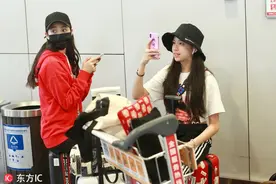 欧阳娜娜与妹妹启程赴美留学，14岁欧阳娣娣也是“小腿精”图片