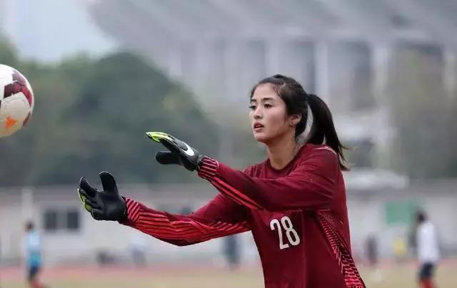 时隔16年,中国女足亚运会再夺银牌!背后的故事却无人知晓……