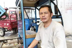 电动车行驶中突然全车没电，你知道什么故障吗？老师傅告诉你视频封面