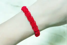 玫瑰红绳手链，太漂亮了，详细的编绳教程视频封面