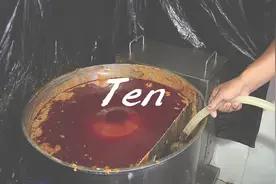 变废为宝！地沟油“摇身一变”为生物柴油 不仅便宜还环保视频封面