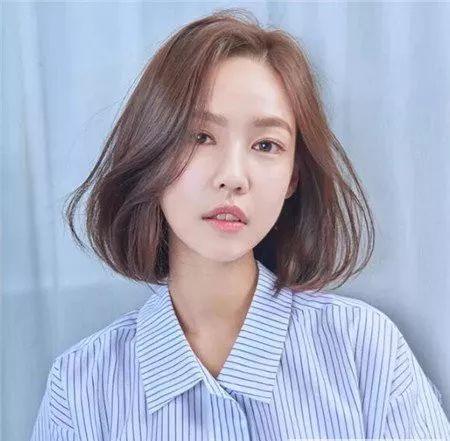 9款大脸圆脸适合短发烫发,大脸圆脸的发型推荐#慵懒风烫发 - 冷求网