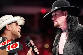 RAW 1319：十大精彩瞬间 送葬者霸气回归 捍卫者遭全体选手围攻视频封面