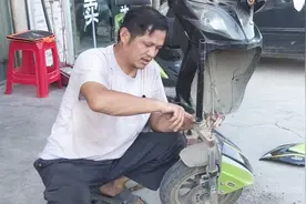 电动车方向重哪里问题你知道吗？师傅教你如何排除故障！非常简单视频封面