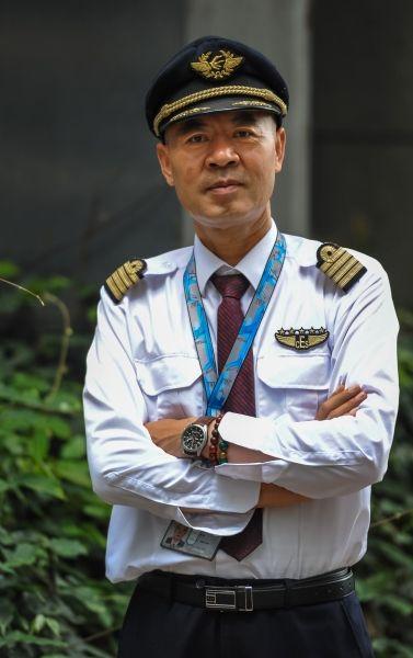 �������� н���ഫ����������������ʦͽ��