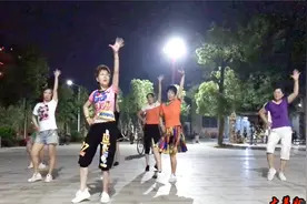 广场舞《大美妞》老师现场一步步教，8个大美妞5分钟就会跳！