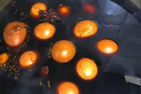 外面买的茶叶蛋为什么好吃？配方和技巧都在这里，学会你也能做视频封面
