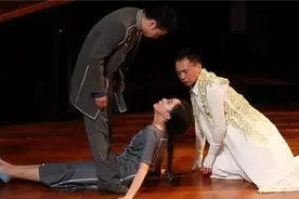 看剧｜莎士比亚经典之作《仲夏夜之梦》登录开发区图片