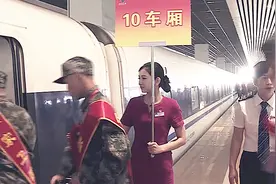 2018年河南新兵运输！百名新兵告别家乡高铁奔赴部队视频封面