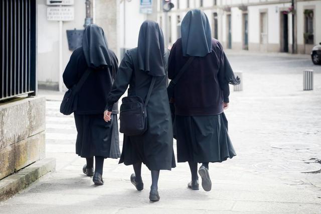 邪恶的修女金币版本下载（修女被撒旦附身写下魔鬼信 300年后被软件破译）