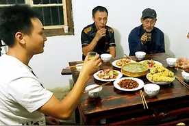 重庆农村干了一天农活，晚饭7人5菜1汤，桌上的酒菜堪比山珍海味视频封面