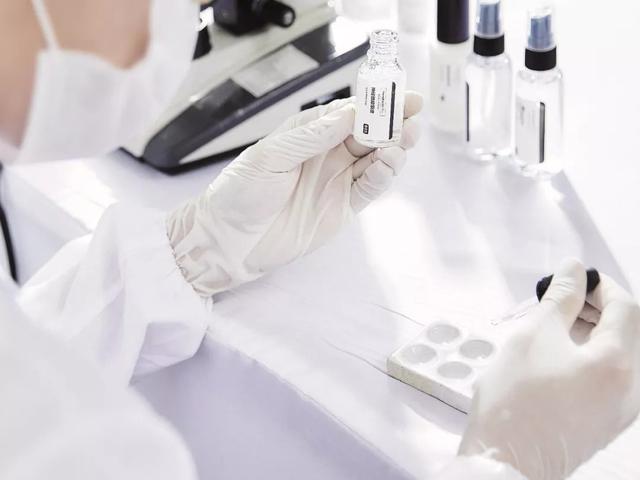 你的脸太脏了！这支“网红洗面奶”刷爆朋友圈，60秒让你彻底爱上洗脸！